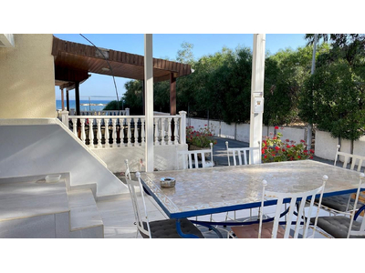 2 Bedroom Maisonette