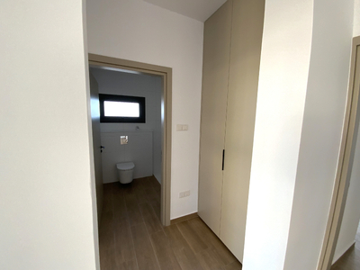 Key Ready 2 Bedroom Apartment near New Hospital