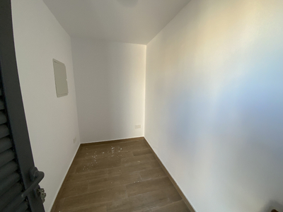 Key Ready 2 Bedroom Penthouse with Roof Garden