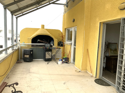 4 Bedroom Penthouse For Sale