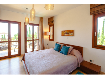 Luxury 3-Bedroom Sea View Villa in Alexander Heights, Aphrodite Hills