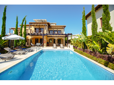 Luxury 3-Bedroom Sea View Villa in Alexander Heights, Aphrodite Hills