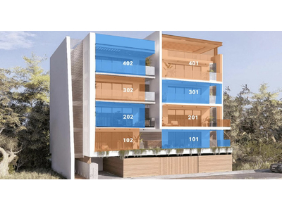 2 Bedroom Apartment in Town Centre For Sale