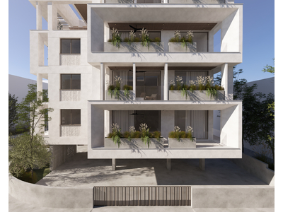 2-Bedroom Top Floor Apartment in Town Centre For Sale