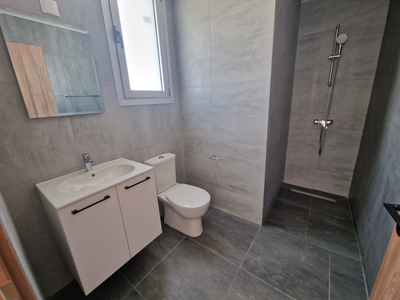 Ready to move in 2 Bedroom Penthouse with Roof Garden near Sklavenitis