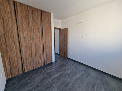 Ready to move in 2 Bedroom Penthouse with Roof Garden near Sklavenitis