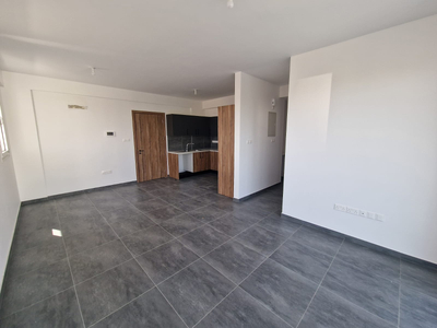 Ready to move in 2 Bedroom Penthouse with Roof Garden near Sklavenitis