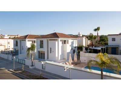 3-bedroom Villa in Pernera with Pool for Sale