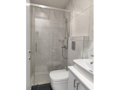 Brand-New Modern 2-Bedroom Apartment for Rent in Livadia