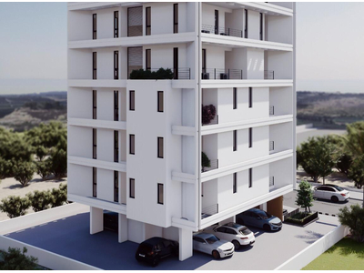 3 Bedroom Whole Floor Apartment For Sale in Makenzie