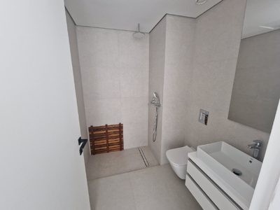 Key Ready 2-Bedroom Sea View Penthouse with a Pool in Makenzie