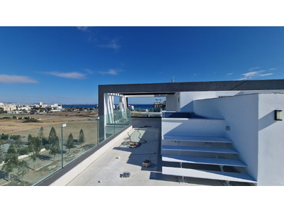 Key Ready 2-Bedroom Sea View Penthouse with a Pool in Makenzie in Larnaca