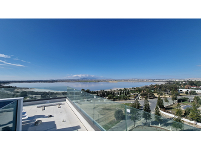 Key Ready 2-Bedroom Sea View Penthouse with a Pool in Makenzie