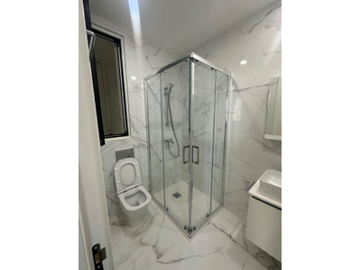 Key Ready Top-Floor 3-Bedroom Apartment with Communal Pool for Sale