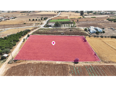 Residential field in Peristerona, Nicosia