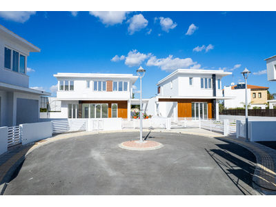 Key Ready Three Bedroom Detached House in Pyla