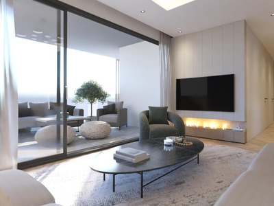 2-bedroom Top Floor Apartment in Aradippou For Sale