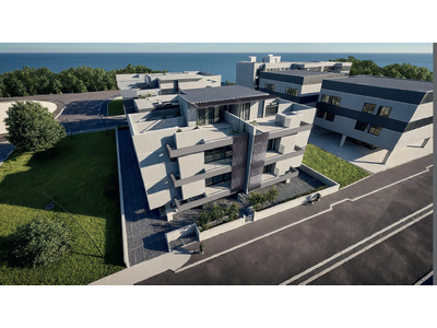 1-bedroom Top Floor Apartment in Oroklini for Sale