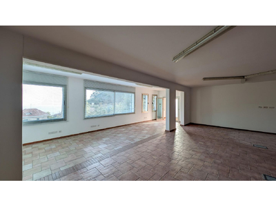 Spacious Two-Storey Home with Basement  Workshop in Zoopigi, Limassol