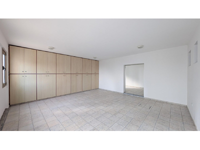 Spacious Two-Storey Home with Basement  Workshop in Zoopigi, Limassol