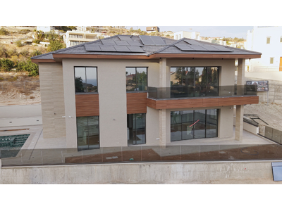 5 Bedroom Luxury Villa in Agios Tychon, Limassol