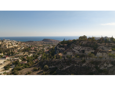 5 Bedroom Luxury Villa in Agios Tychon, Limassol in Limassol