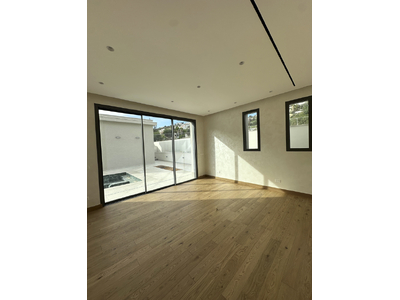 5 Bedroom Luxury Villa in Agios Tychon, Limassol