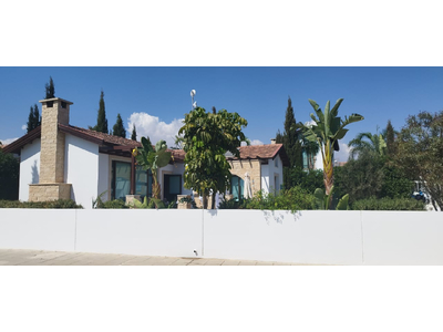 2-Bedroom Bungalow in Ayia Thekla for Sale