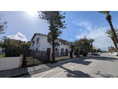 Two-storey detached residence in Agios Andreas quarter, Nicosia in Nicosia