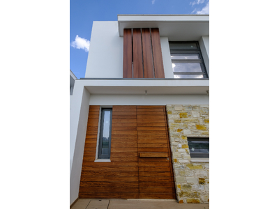 5 Bedroom House for Sale