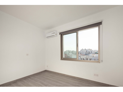 3 Bedroom Penthouse with Roof Garden for Rent in Chrysopolitissa