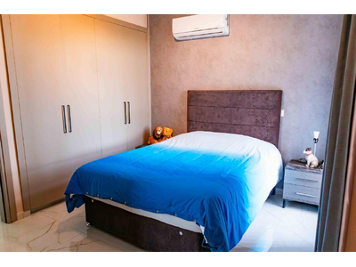 5-bedroom Luxury Villa For Sale 