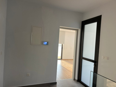 3-bedroom House with Pool for Sale in Pyla