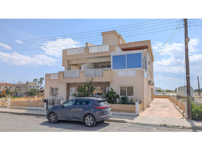 Three-Bedroom Apartment in Kiti, Larnaka
