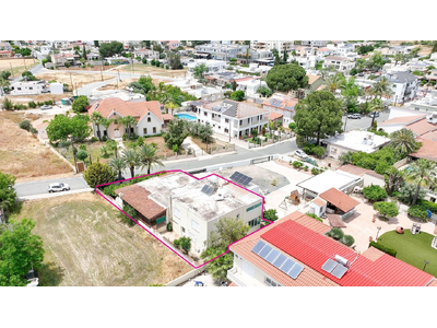 Three-Bedroom House in Dali, Nicosia