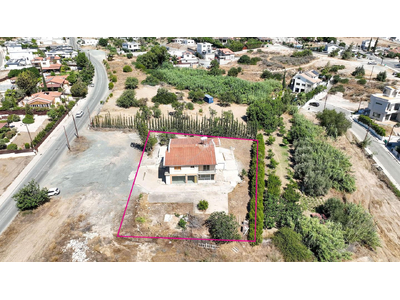 Three-Bedroom House in Parekklisia, Limassol