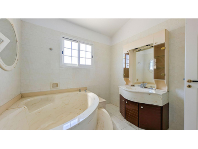 Three-Bedroom House in Parekklisia, Limassol