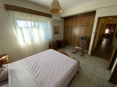 4 Bedroom Detached House for Sale in Livadia