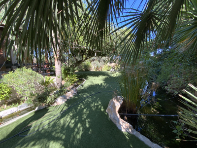 4 Bedroom Detached House for Sale in Livadia