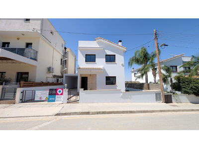 Three-Bedroom semi-detached house in Pera Chorio, Nicosia