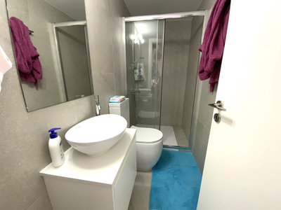 3 Bedroom Top Floor Apartment for Sale in Town Center