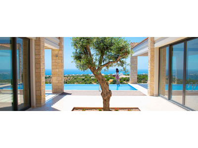 7-Bedroom Sea View Villa for Sale in Kouklia