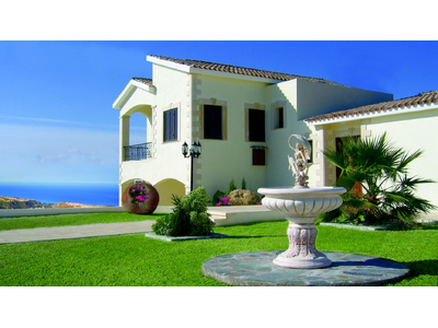 4-Bedroom Villa with Roof Terrace for Sale in Kouklia