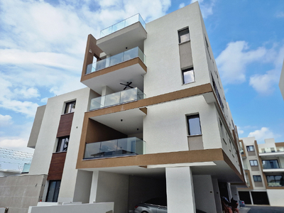 2-bedroom Apartment with Communal Pool in Livadia for Sale