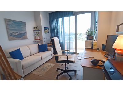 2-bedroom Seaview Apartment in Makenzy for Sale