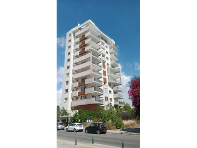 2-bedroom Seaview Apartment in Makenzy for Sale