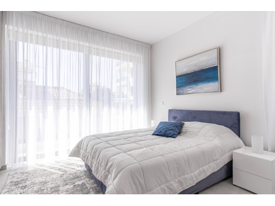 2-bedroom Apartment in Town Centre for Rent