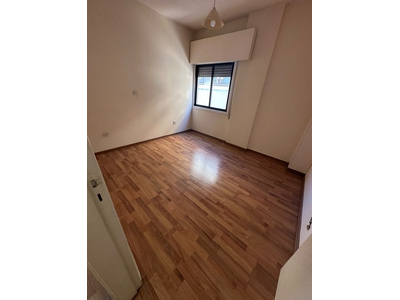 3-bedroom Apartment for Sale in Town Centre