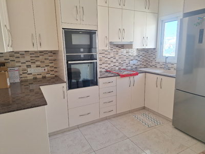 3-bedroom Apartment for Rent in Agios Nicolaos