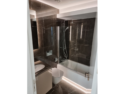  Whole Floor Ready to Move-in 3 Bedroom Apartments